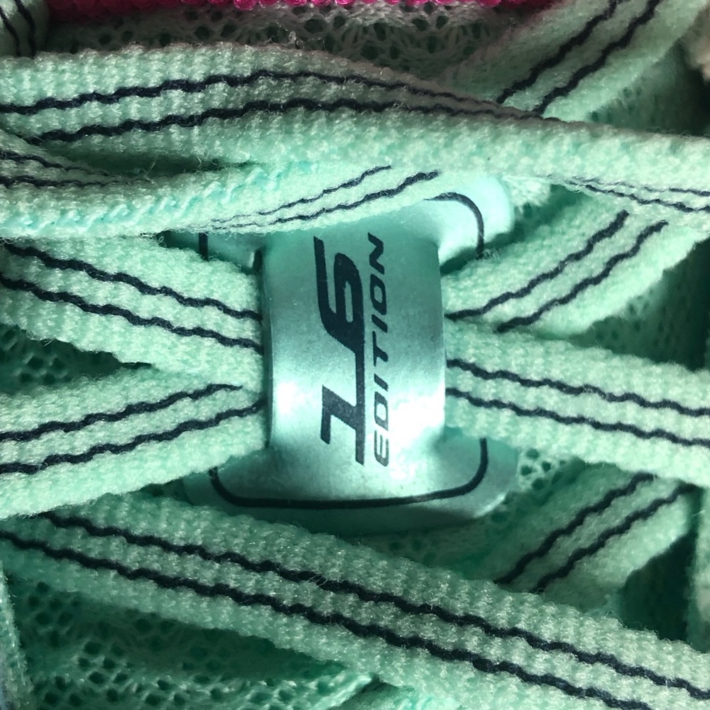 Brooks Women's Athletic Shoes - Mint Green and Fuchsia - Picture 5 of 10